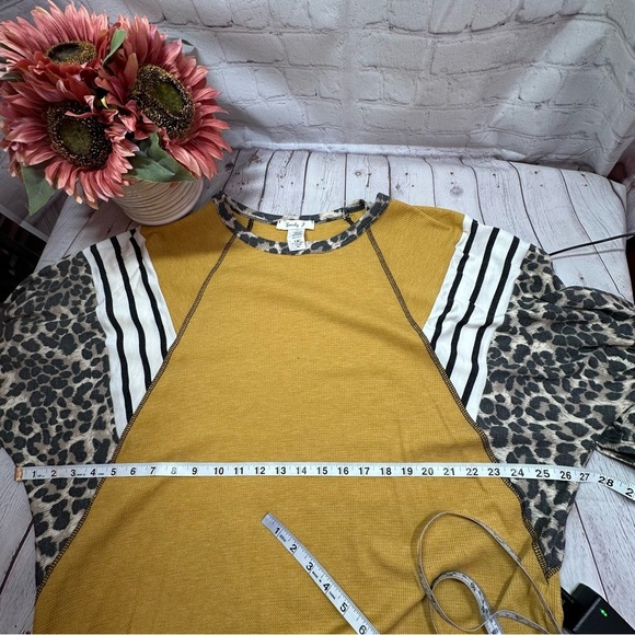 NWT lovely J boutique leopard animal print dolman Sleeve Top boho western plus - Picture 9 of 10